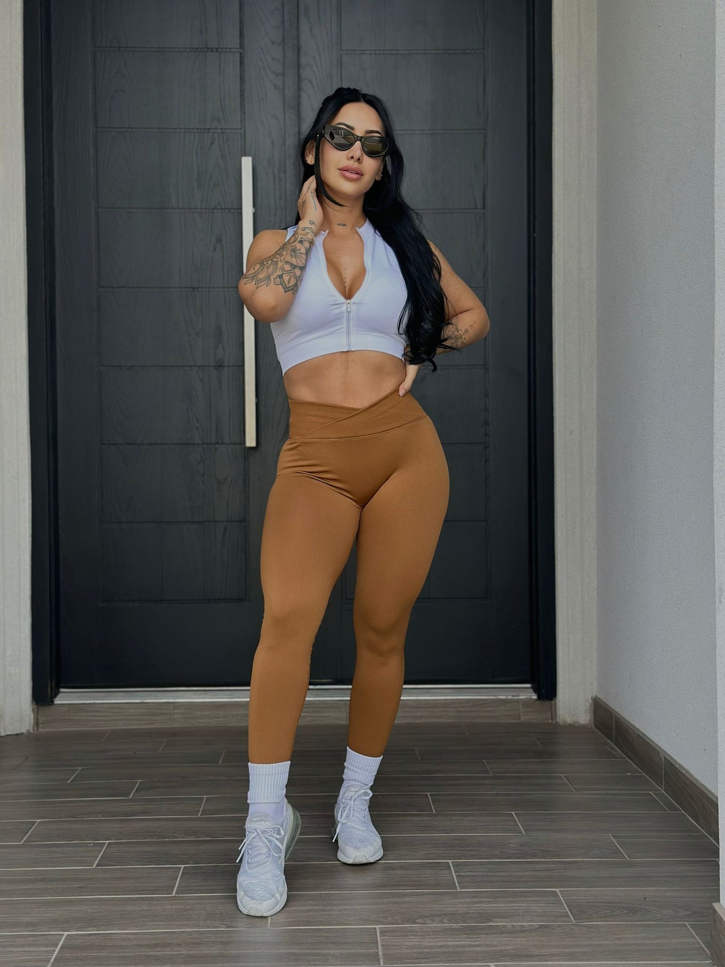 V Booty Leggings